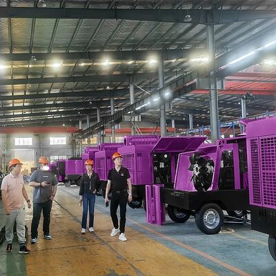 Geräuscharmer  Motor 25 bar tragbarer Diesel-Schraubenkompressor für den Bergbau